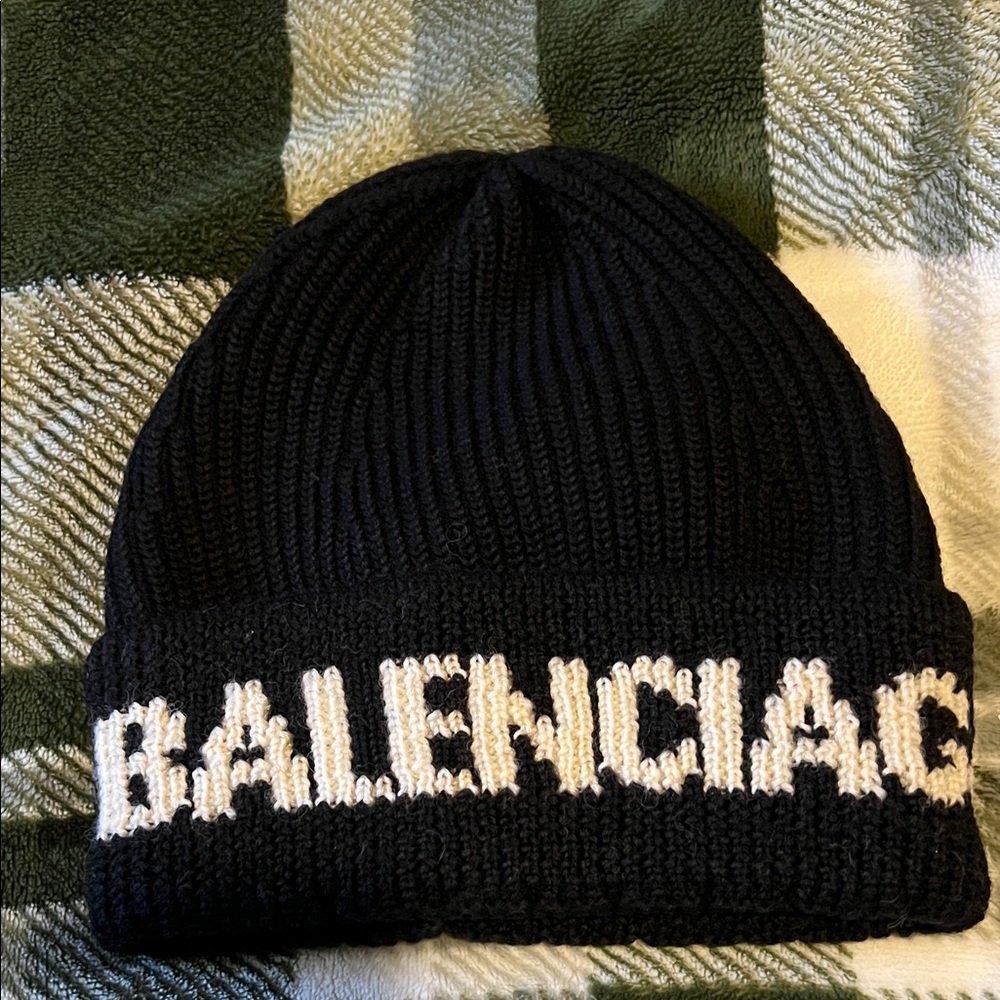 Authentic Balenciaga Black and White Logo Beanie